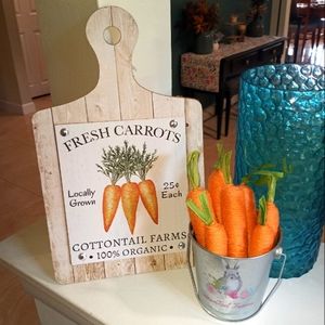 All🐥3/$25🥕"Fresh Carrots Cottontail Farms" Wooden Easter Wall Art/Decor NWT